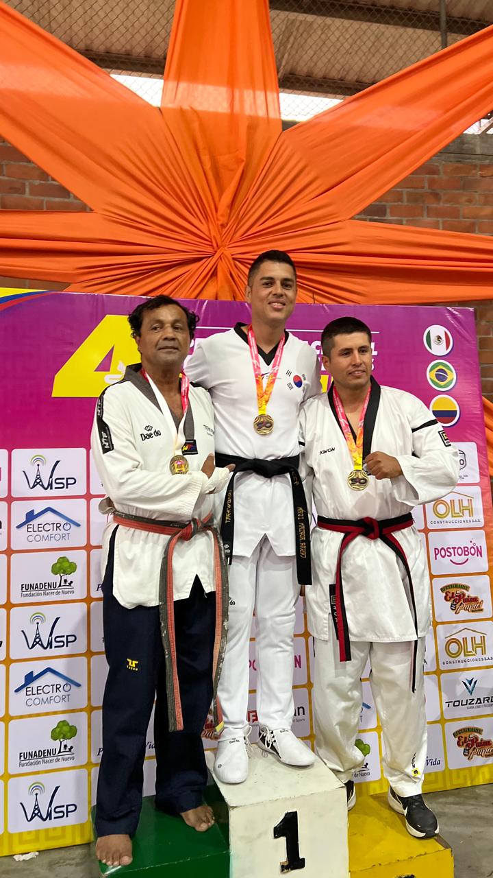 a0924cfc-305e-4bf5-a1b8-a6b4266e8731